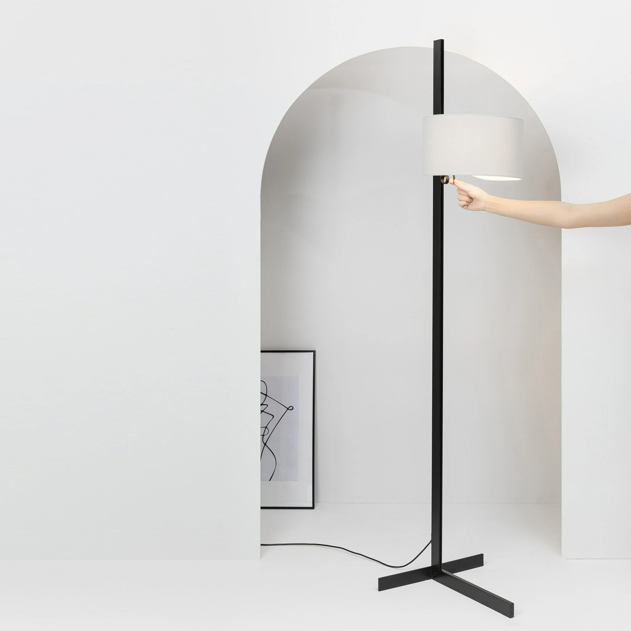 Торшер Stand Up черного и серого цвета E27 20W Faro
