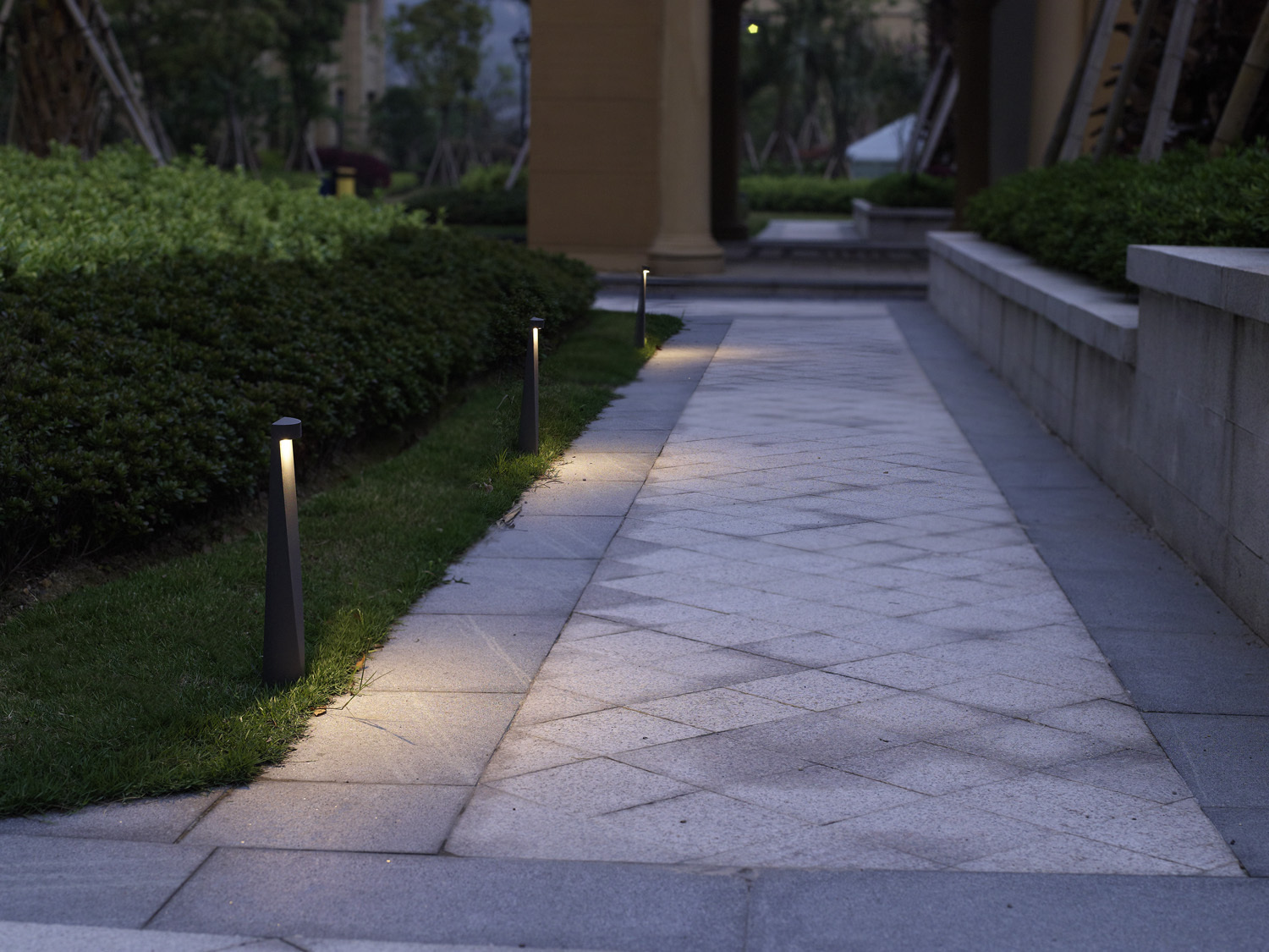 Светильник светодиодный DesignLed FL-5853-400-7-GR-WW