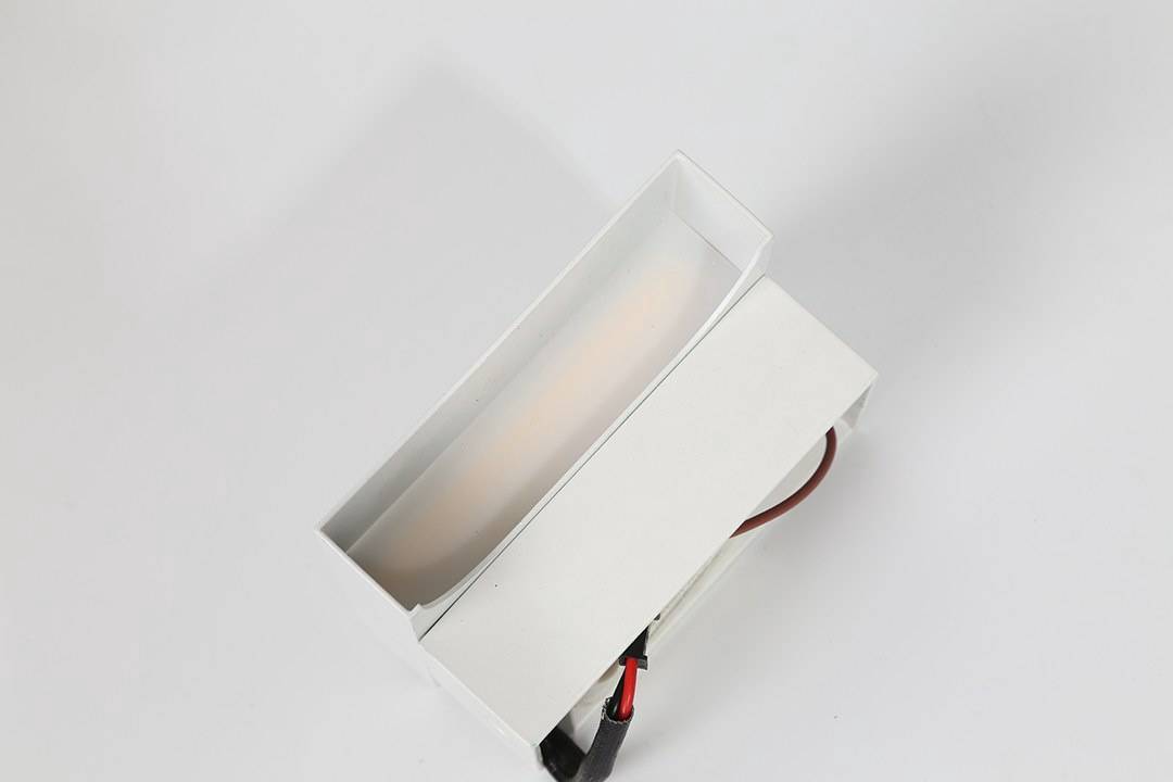 Светильник настенный DesignLed GW-7002-5-WH-WW