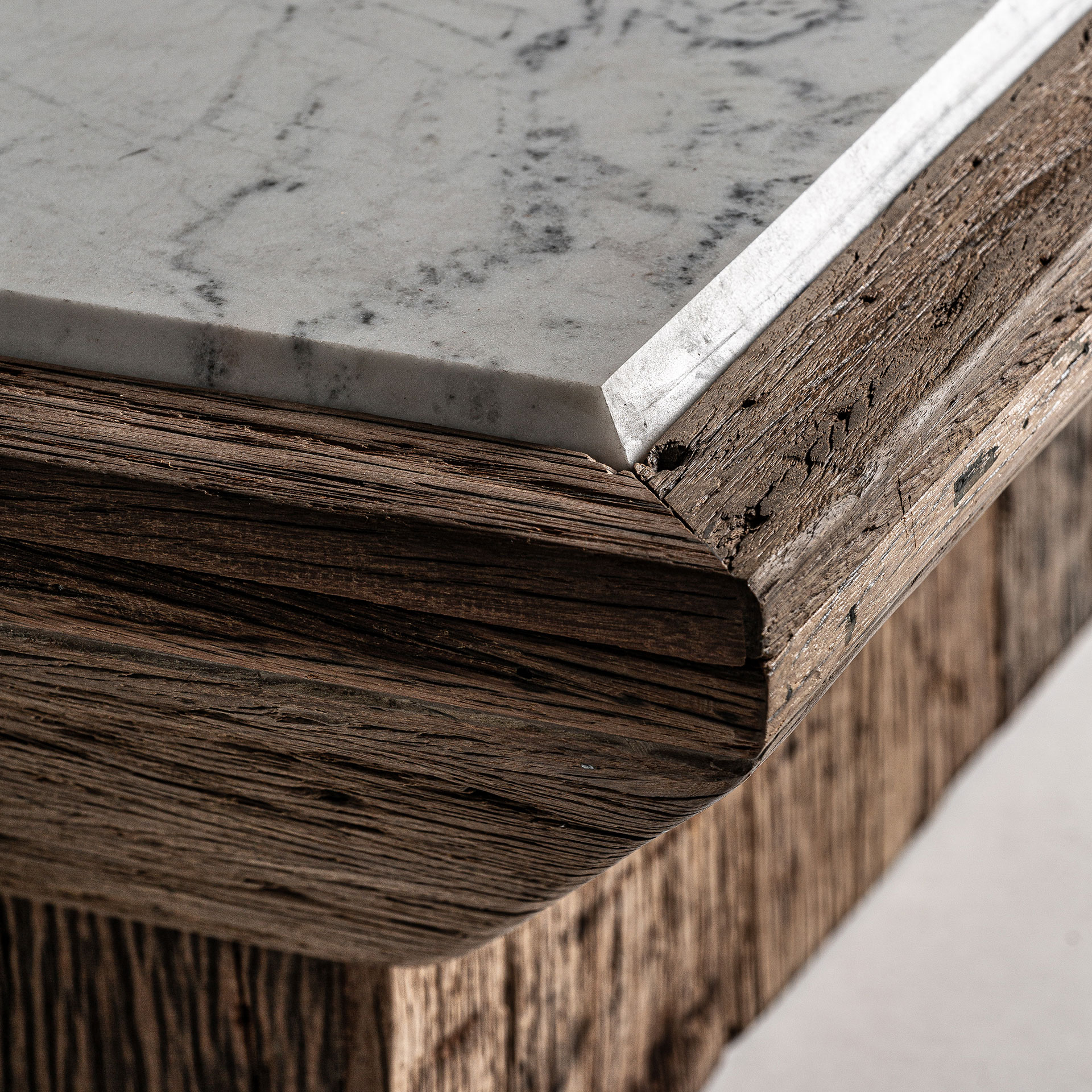 Журнальный столик Samsun 100x100 Vical