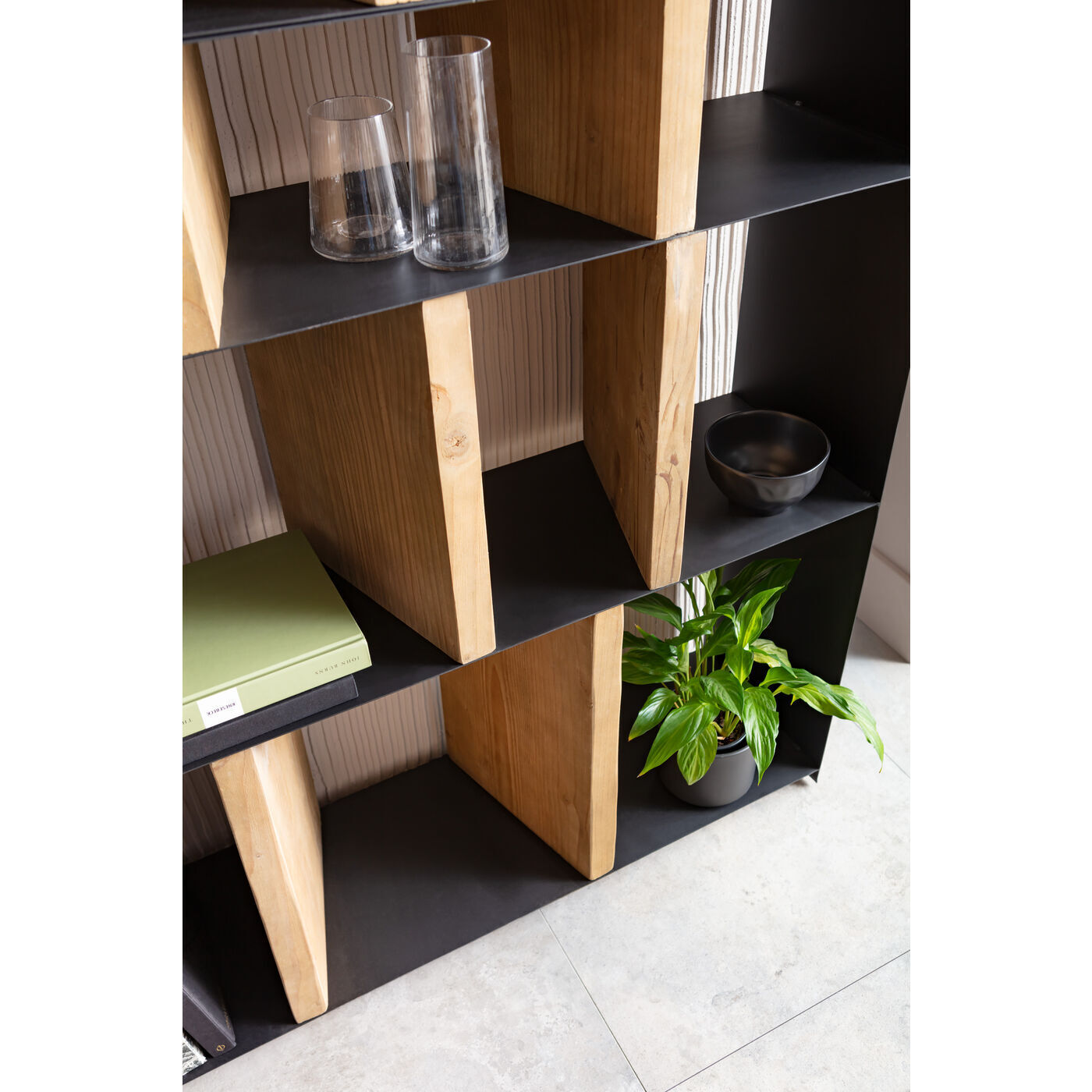 Стеллаж KARE Storm 82060