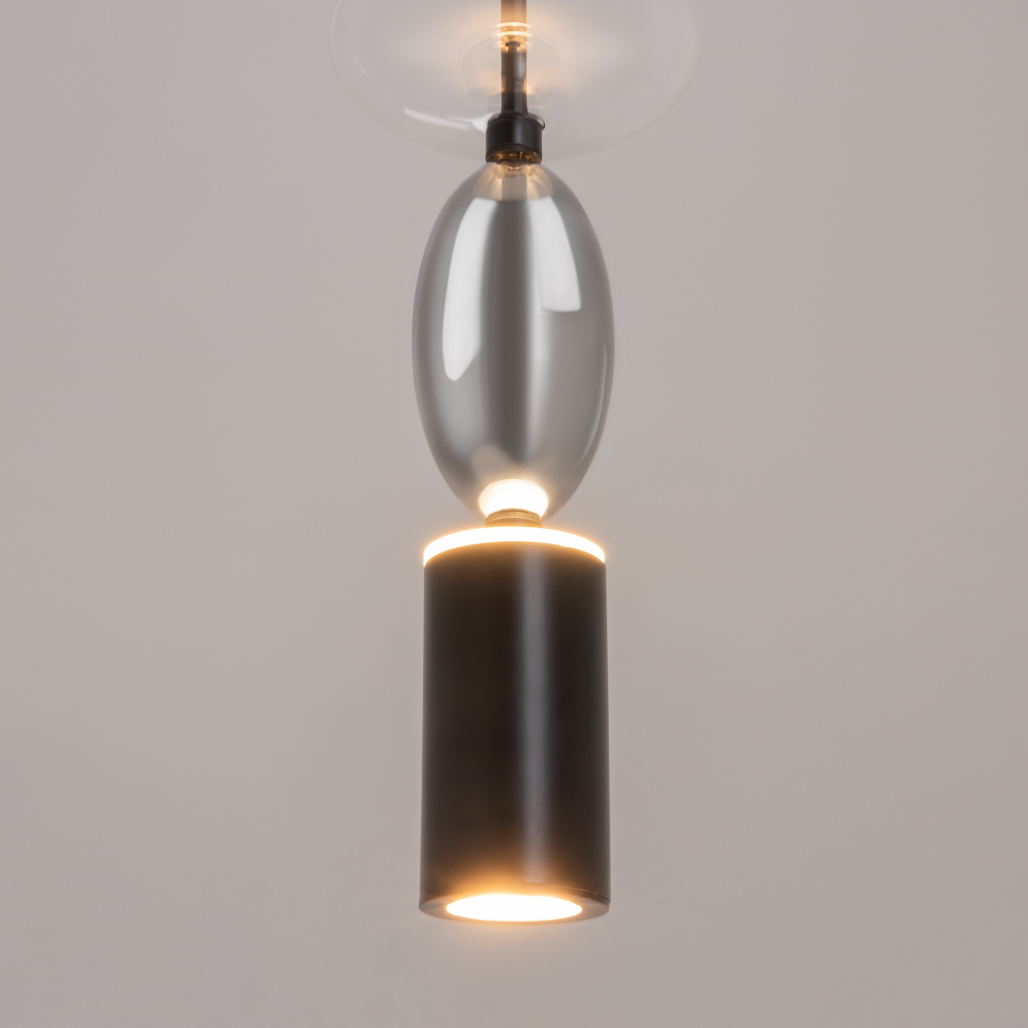 Подвесной светильник Maytoni MOD071PL-L8B3K1