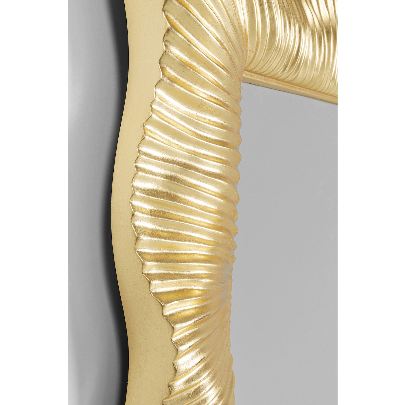 Зеркало Wavy 85695 Kare