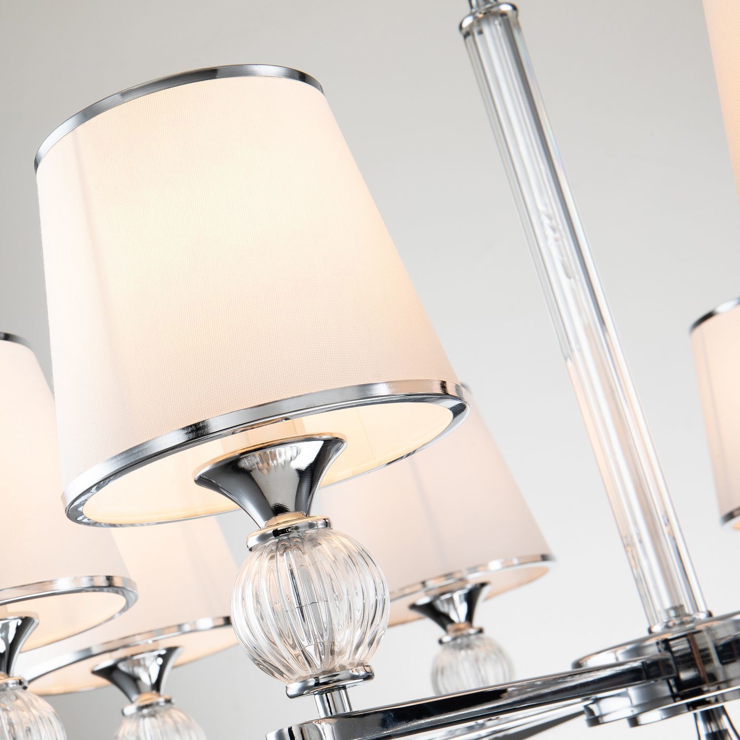 Люстра Favourite 2873-8P