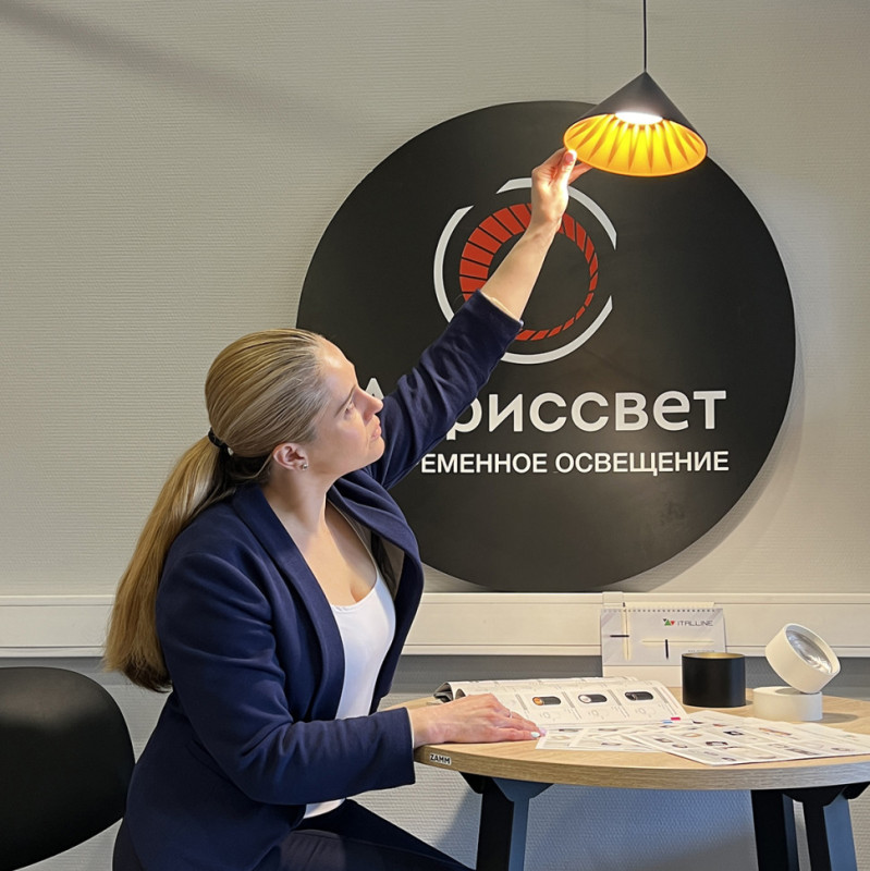 Подвесной светильник ITALLINE IT03-1429 black/orange