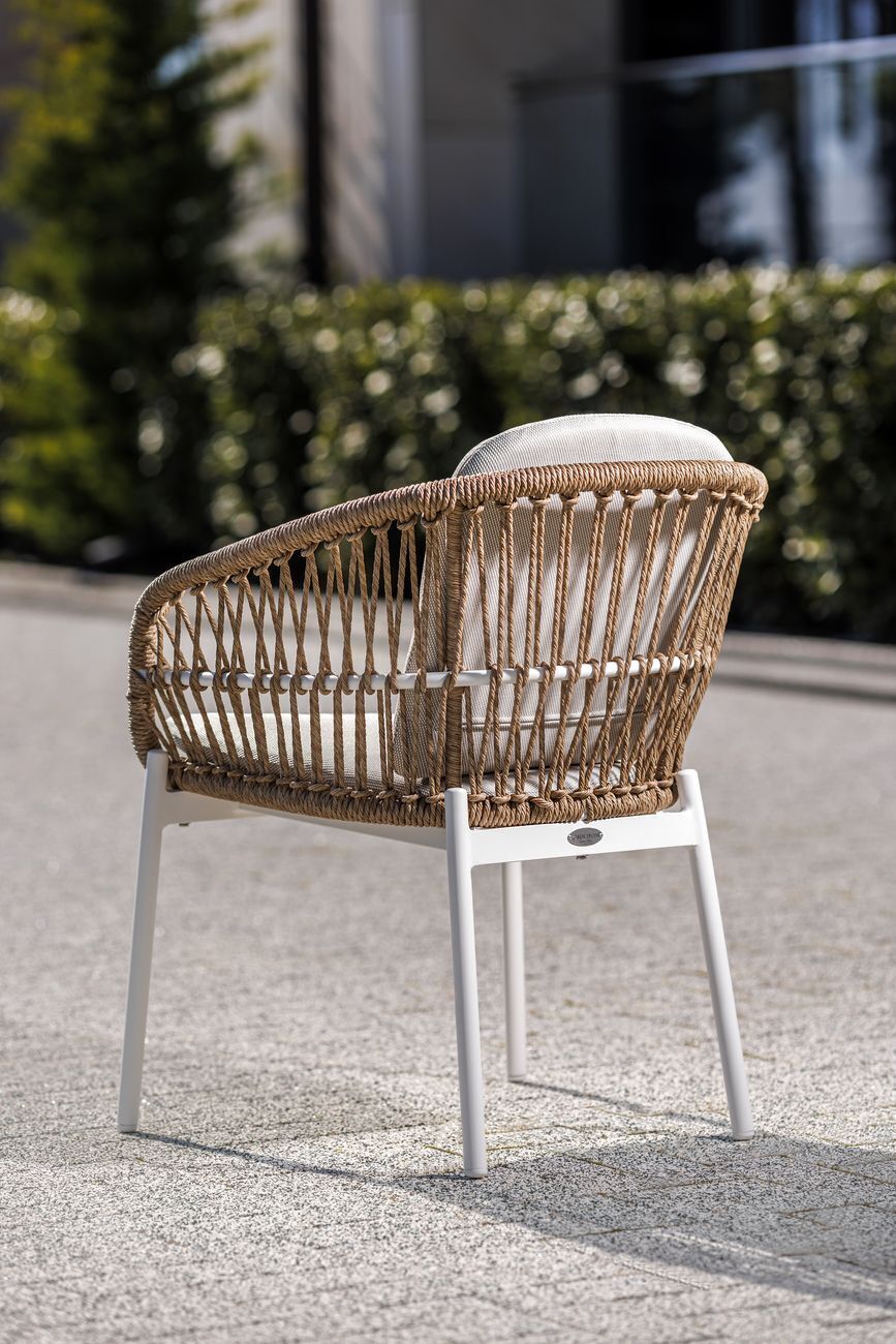 Кресло уличное "Бари" белое Garda Decor 39AR-KRES-419