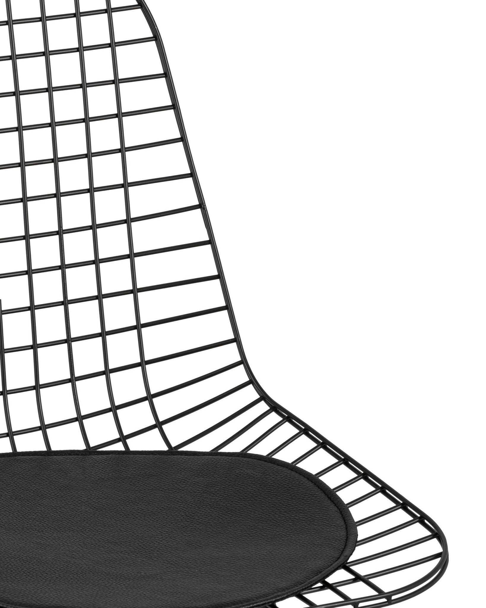 Стул обеденный Eiffel черный с черной подушкой Stool Group