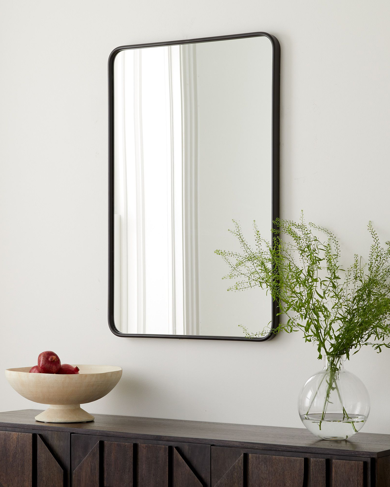 Зеркало в чёрной раме Теони Louvre Home LHDWM031223SH