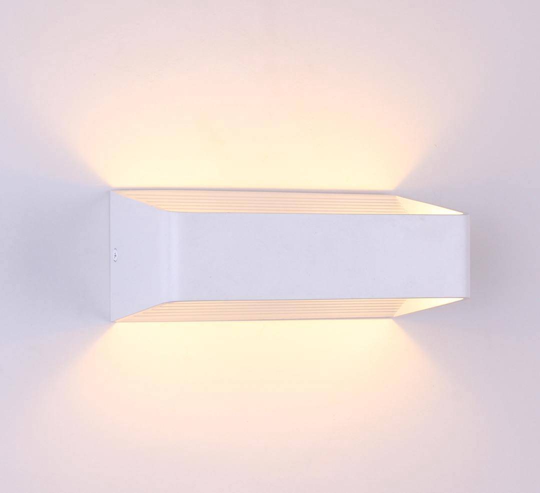 Светильник настенный DesignLed GW-8210-5-WH-WW