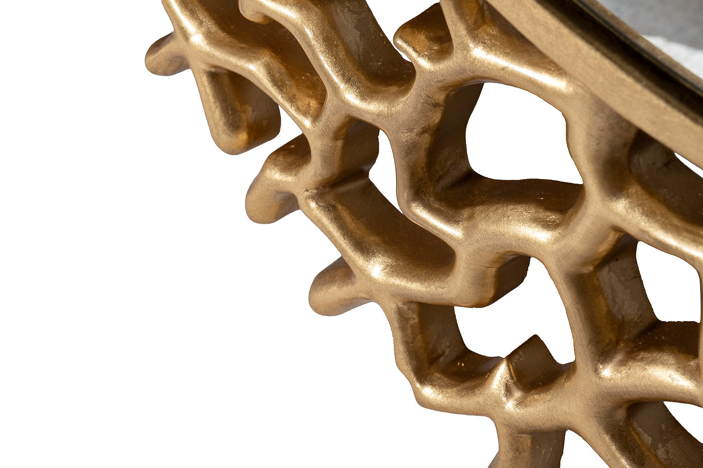 Зеркало в ажурной раме золотое Garda Decor 19-OA-8092