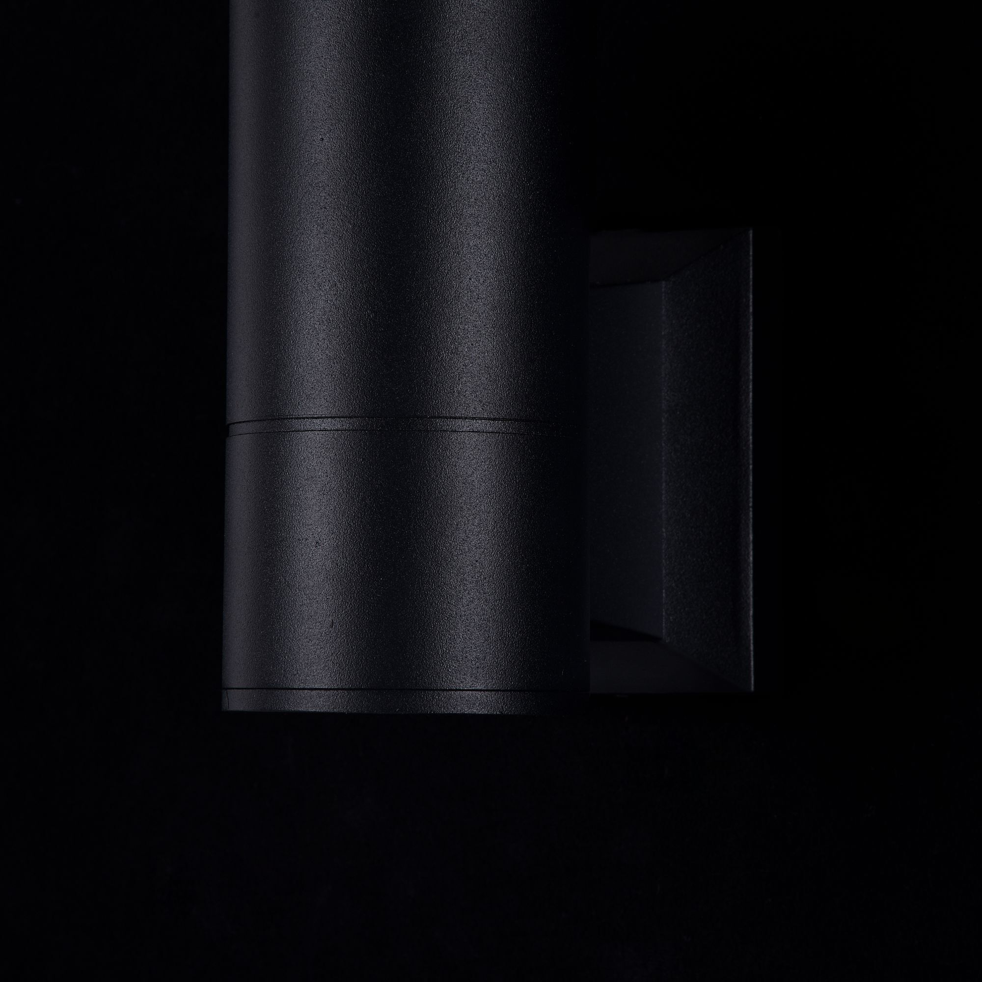 Бра Maytoni O574WL-01B