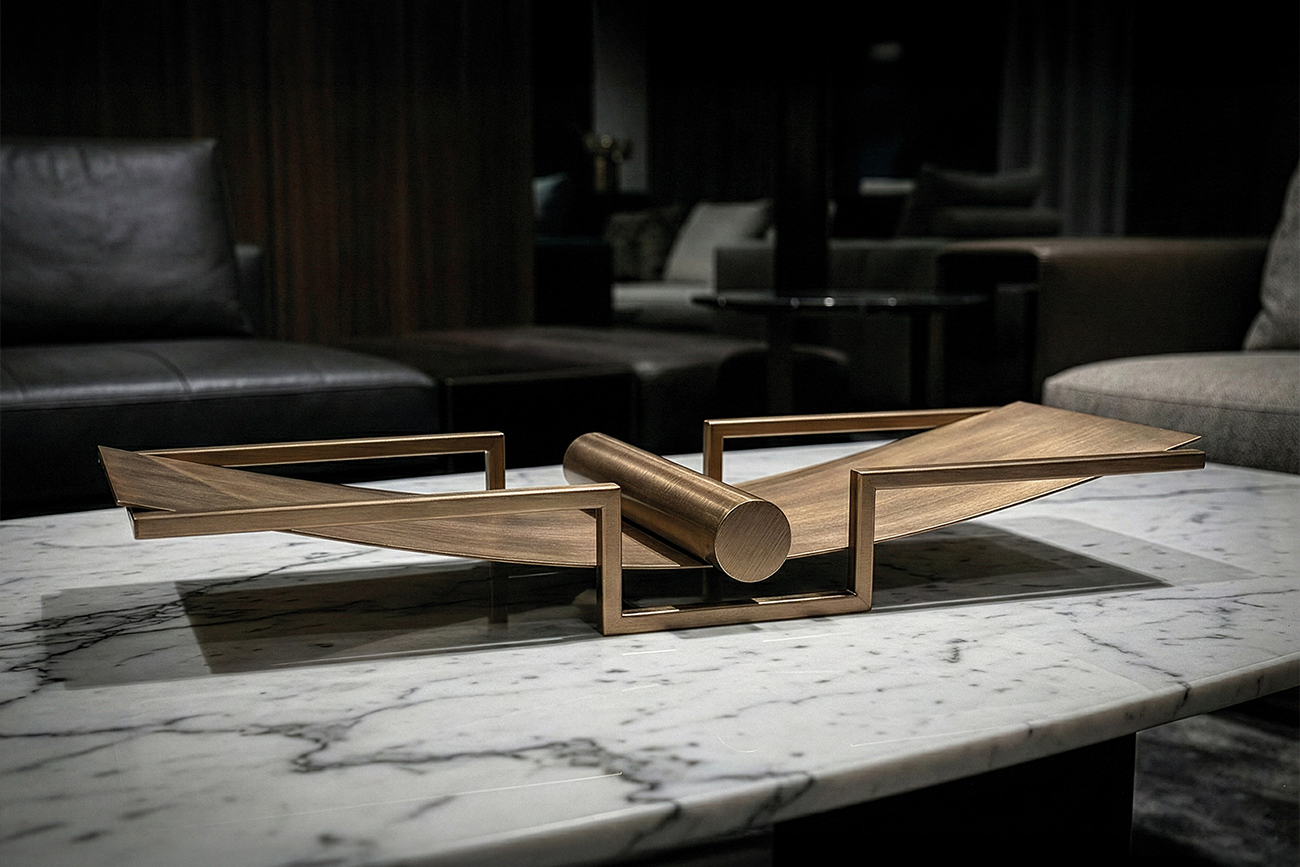 Декоративная ваза, цвет матовая бронза 61,5*18,6*8,3 Garda Decor 58DB-18309