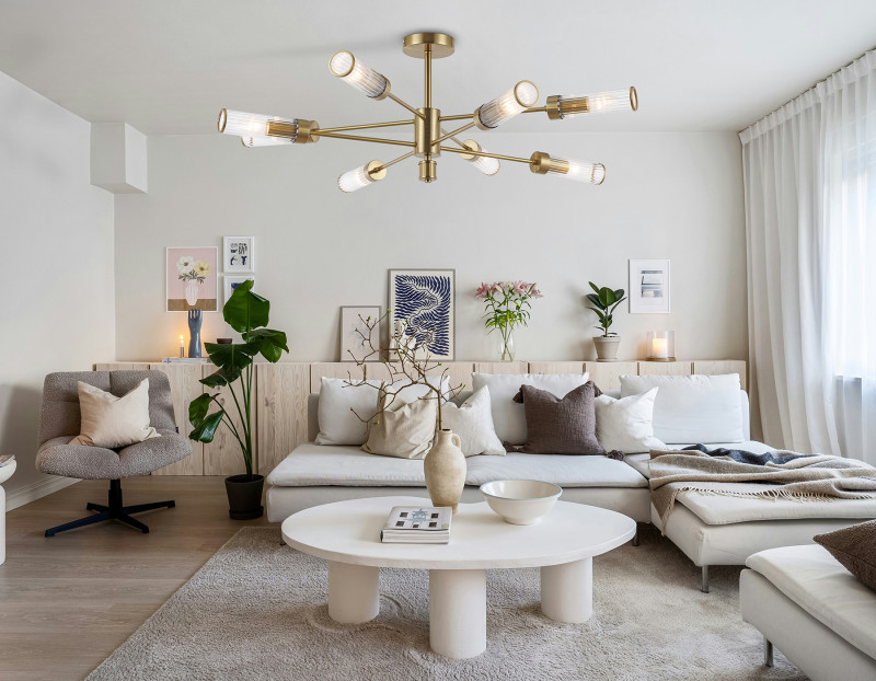 Люстра на штанге Ambrella Light LH55162