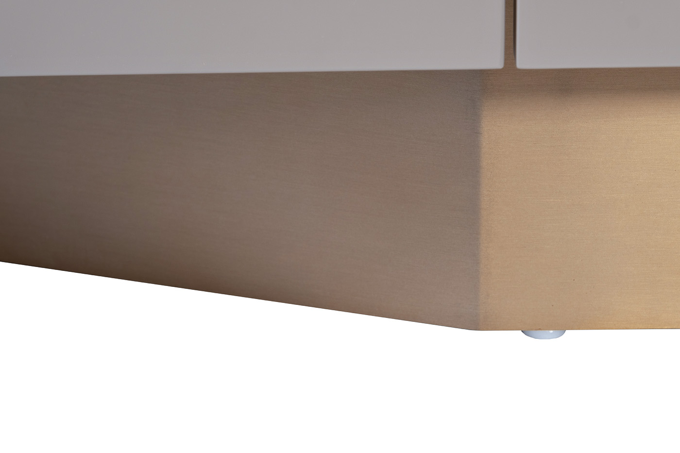 Тумба под телевизор со стеклянной столешницей Garda Decor 58DB-19011