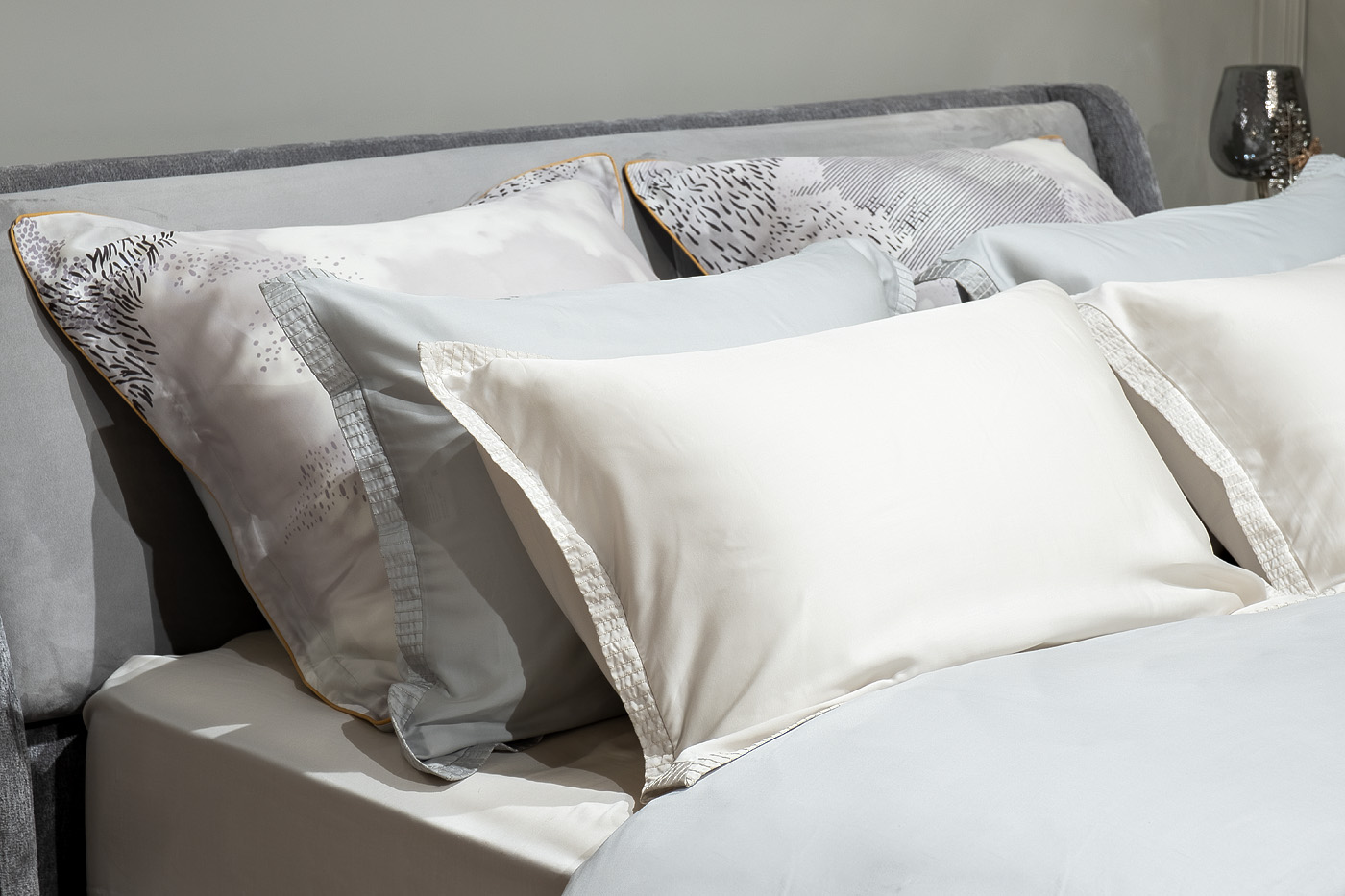 Комплект из 2х наволочек Нувола 70х70см серый с принтом Garda Decor 144HF-10309