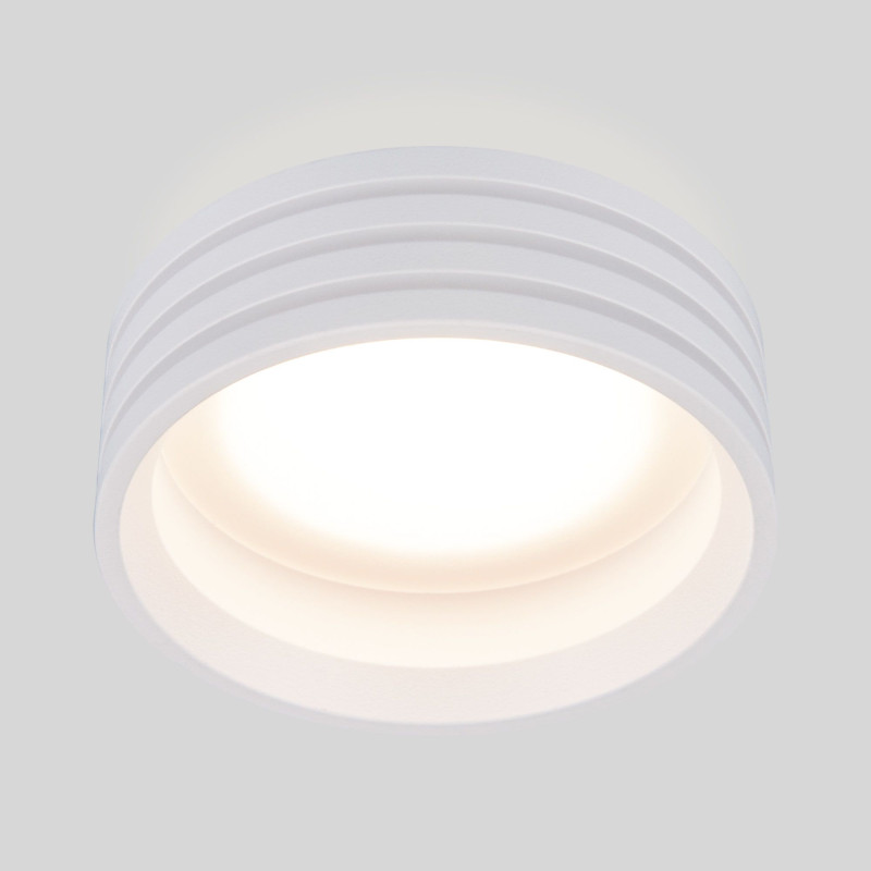 Встраиваемый светильник Elektrostandard 7014 MR16 белый