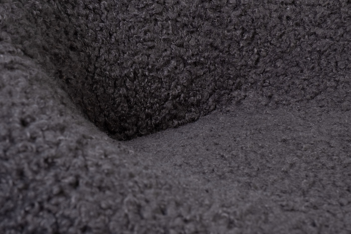 Кресло вращающееся Luna темно-серое искусственный мех Garda Decor LUNA-4K-ТСЕР Esckimo03