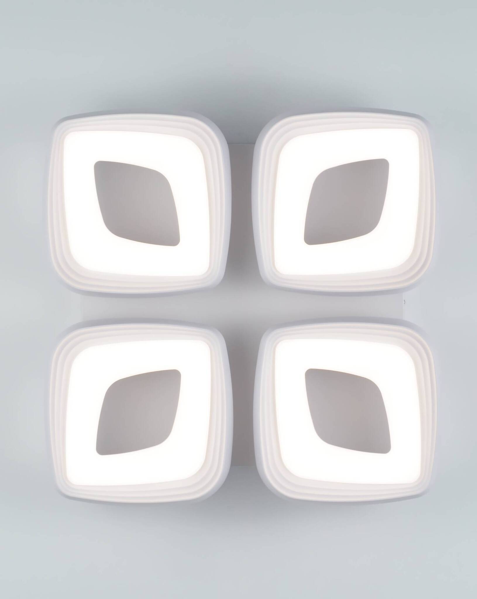 Светодиодная потолочная люстра с пультом Moderli V2872-CL Alfi LED 96W