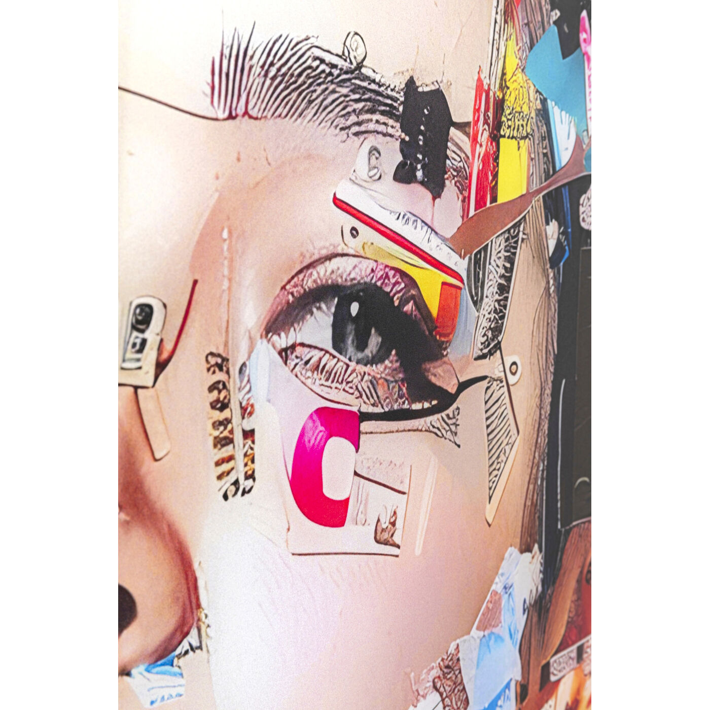 Картина стеклянная Artsy Portrait Side 80x120cm KARE 57671