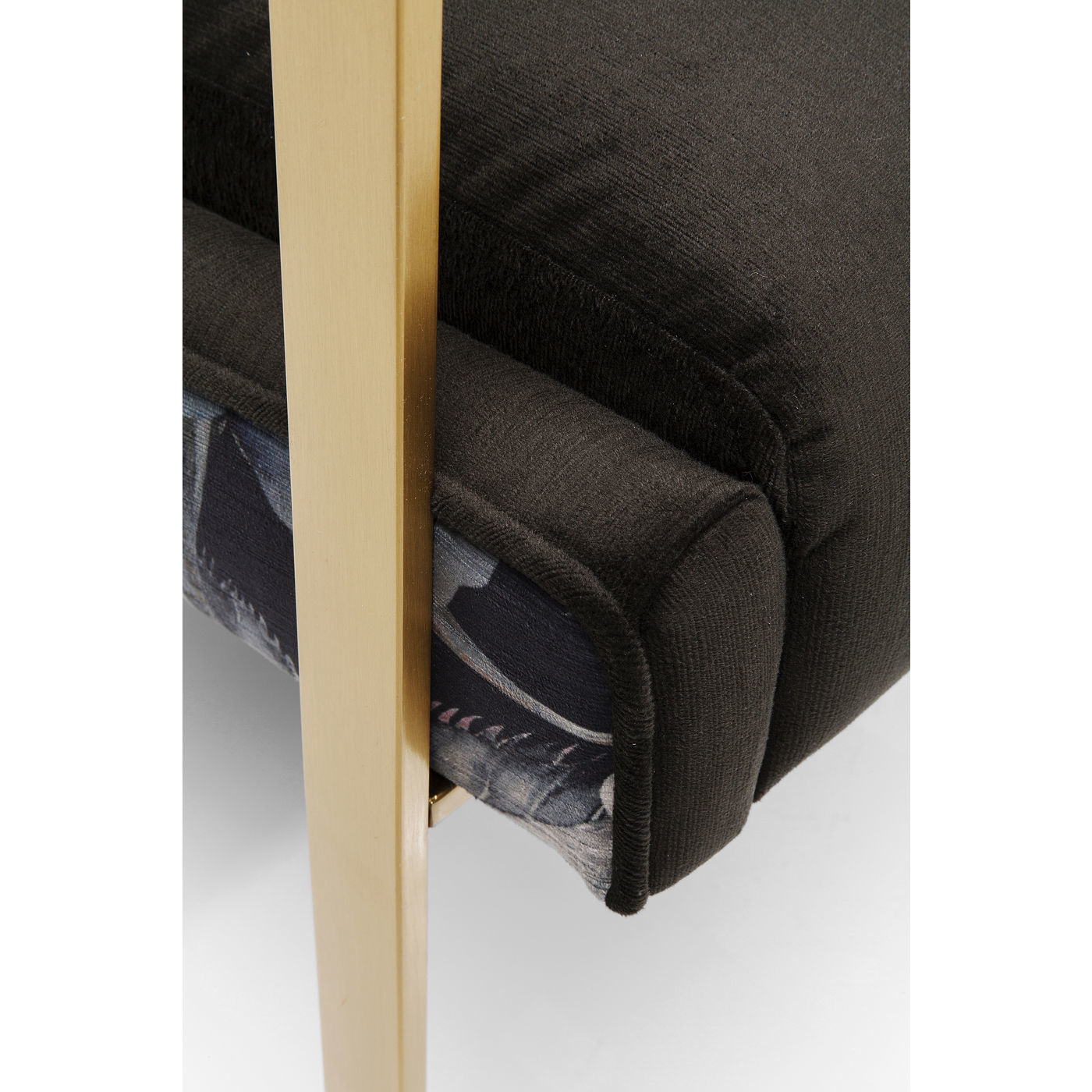 Кресло Bold 83136 KARE