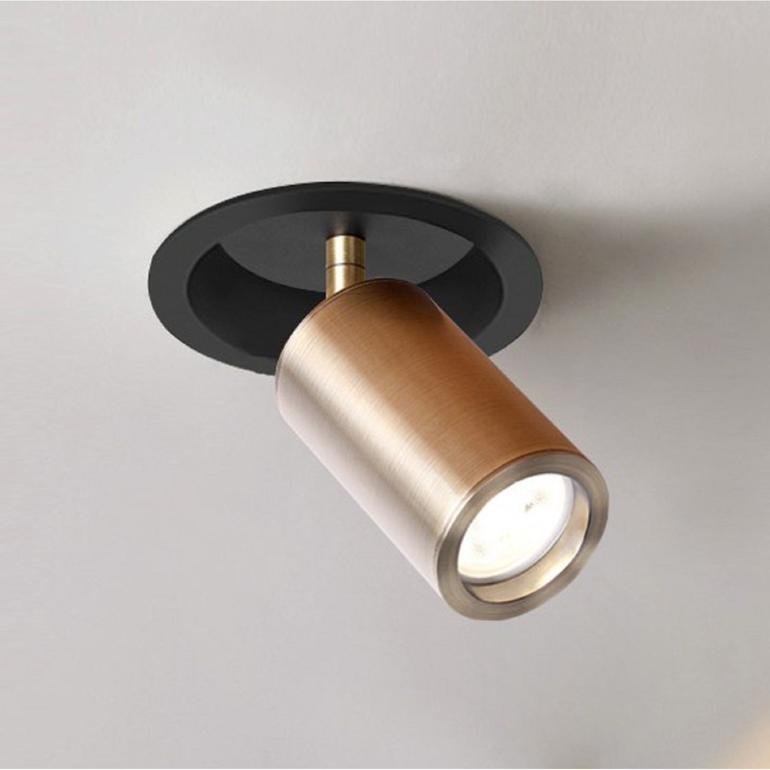 Встраиваемый светильник Favourite 2801-1C