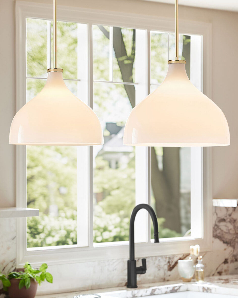 Золотой подвесной светильник Эбигейл Louvre Home LHLPN070224XNP