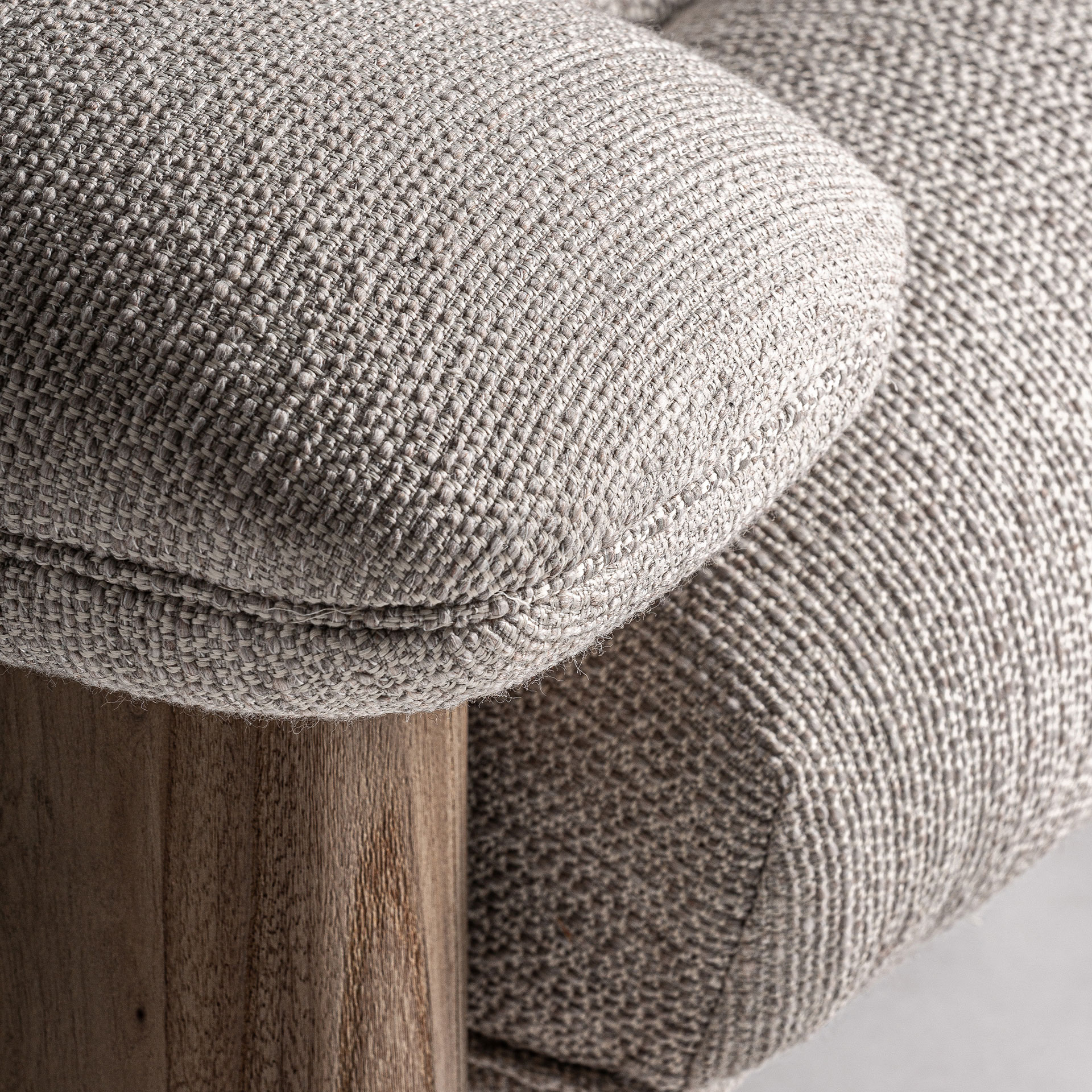 Кресло JACQUARD 35764 Vical