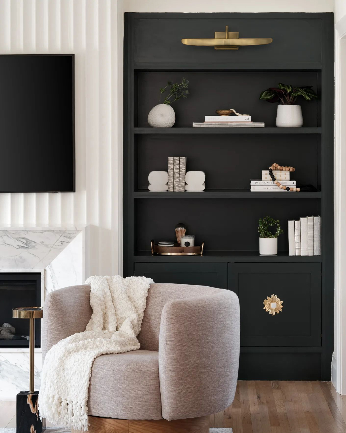 Золотая подсветка для картин Рэдфорд Louvre Home JJ10970-1WA