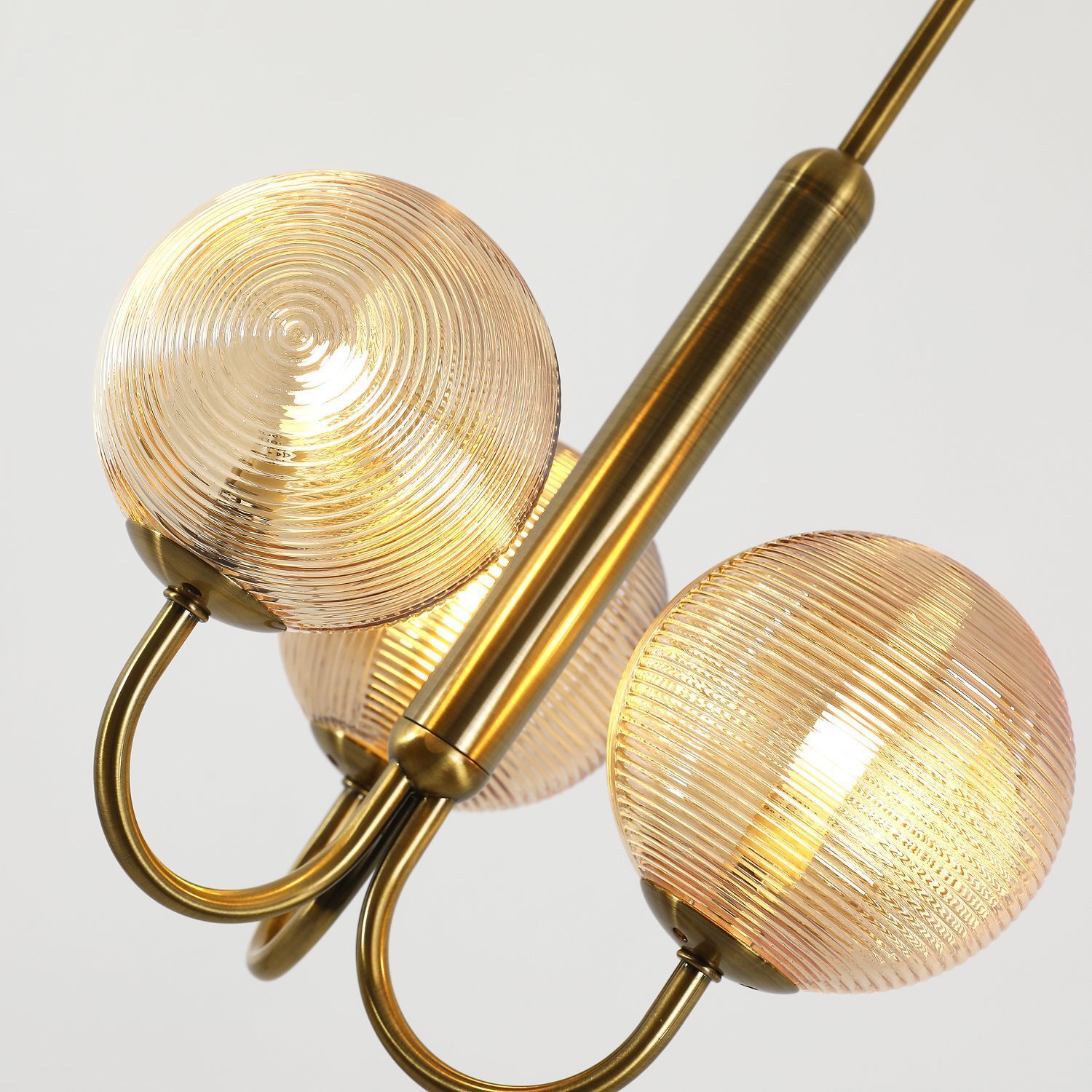 Люстра Favourite 2723-3P