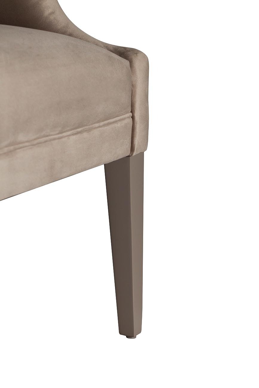 Кресло серое низкое велюровое Garda Decor ZW-857 GRE