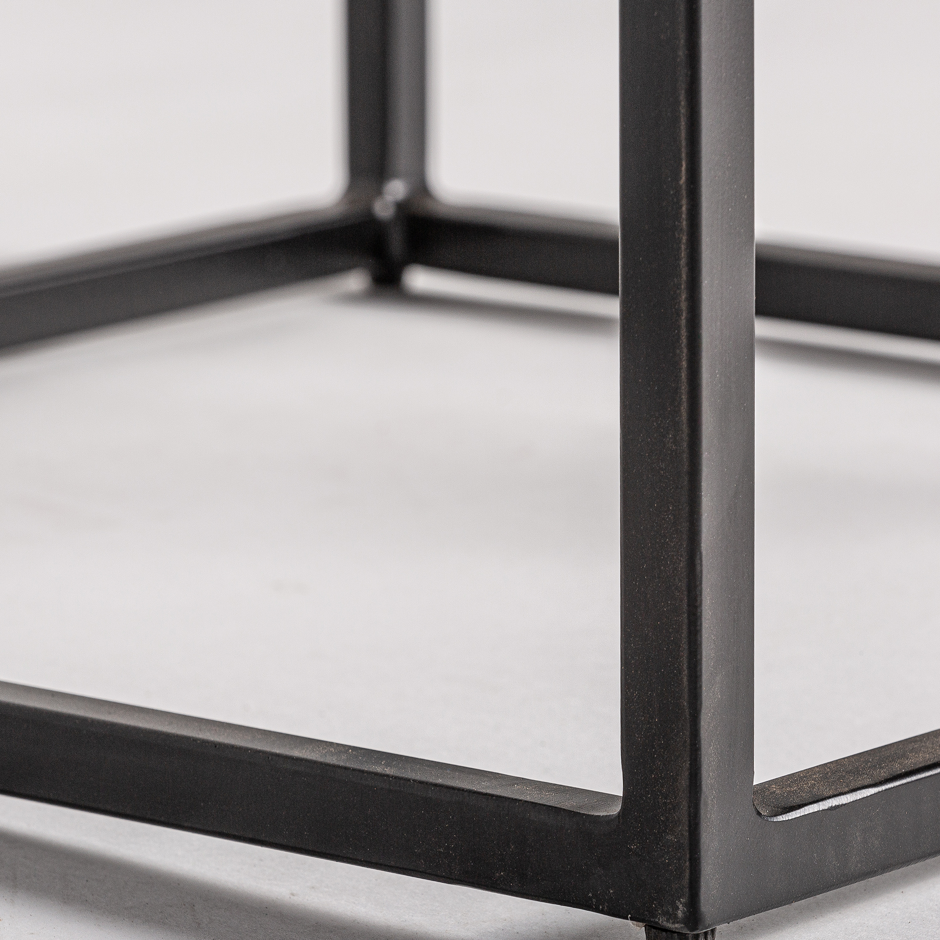 Журнальный столик Walding 70x70 Vical