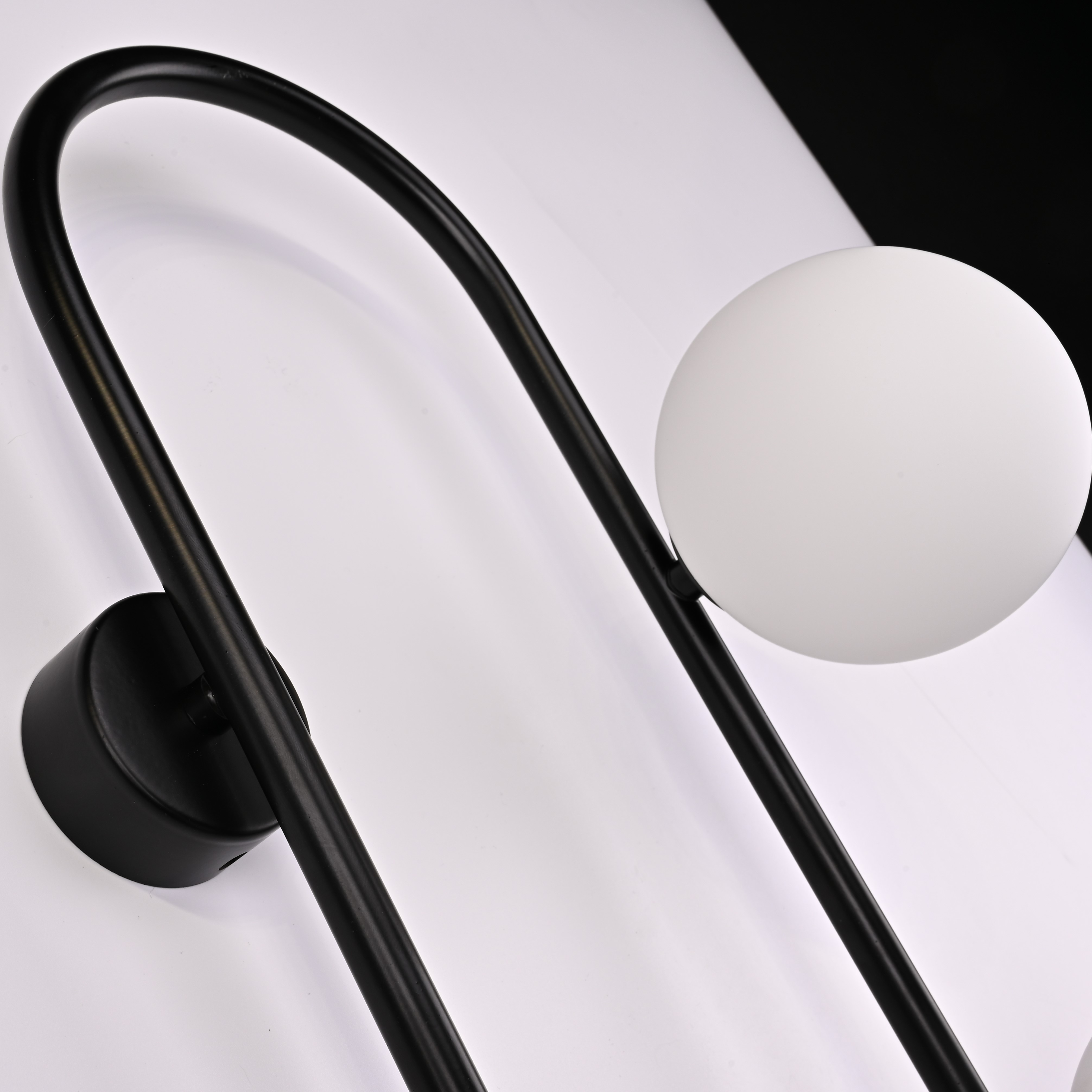 Настенное Бра Hoop Wall H77 Black By Imperiumloft