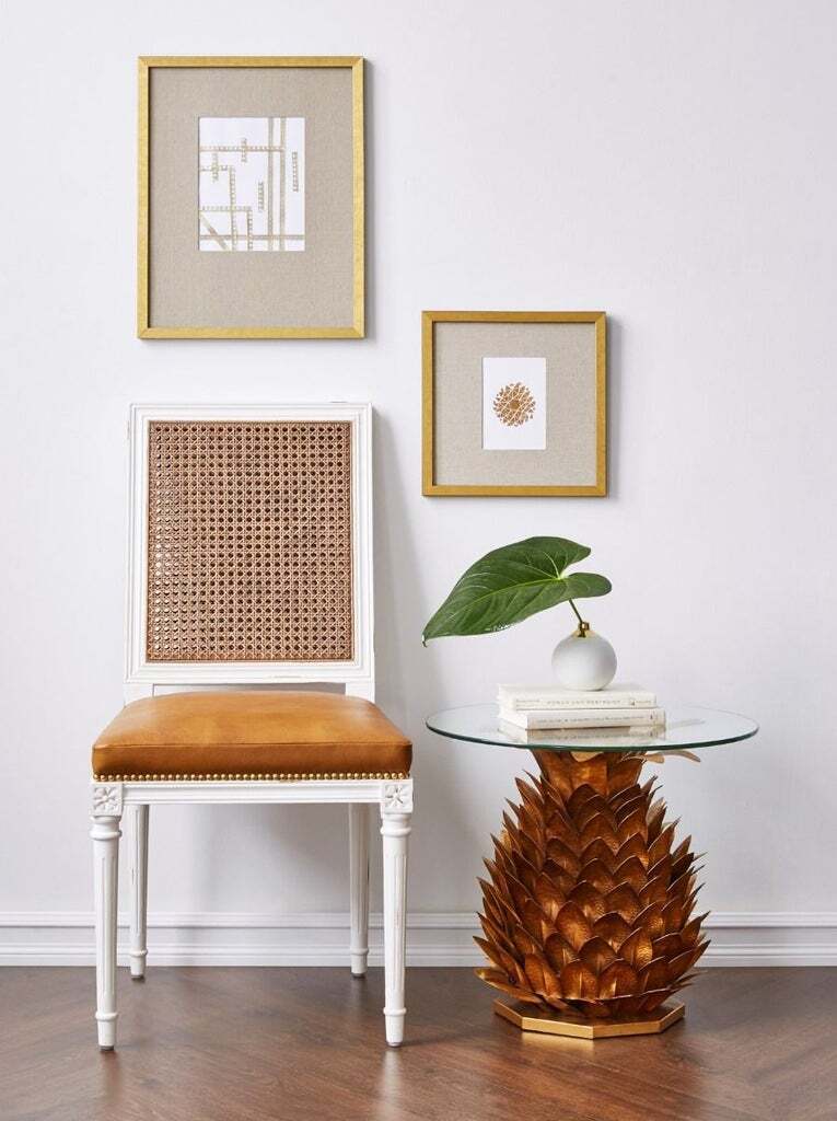 Круглый журнальный стол Кайкос Louvre Home LHT102