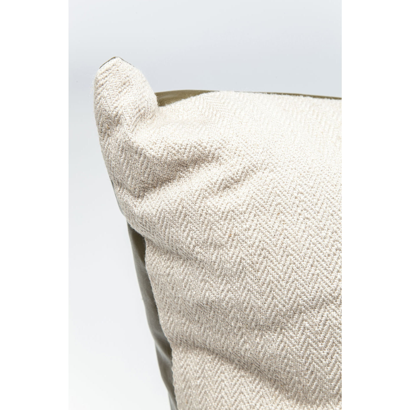 Подушка KARE Break 37171