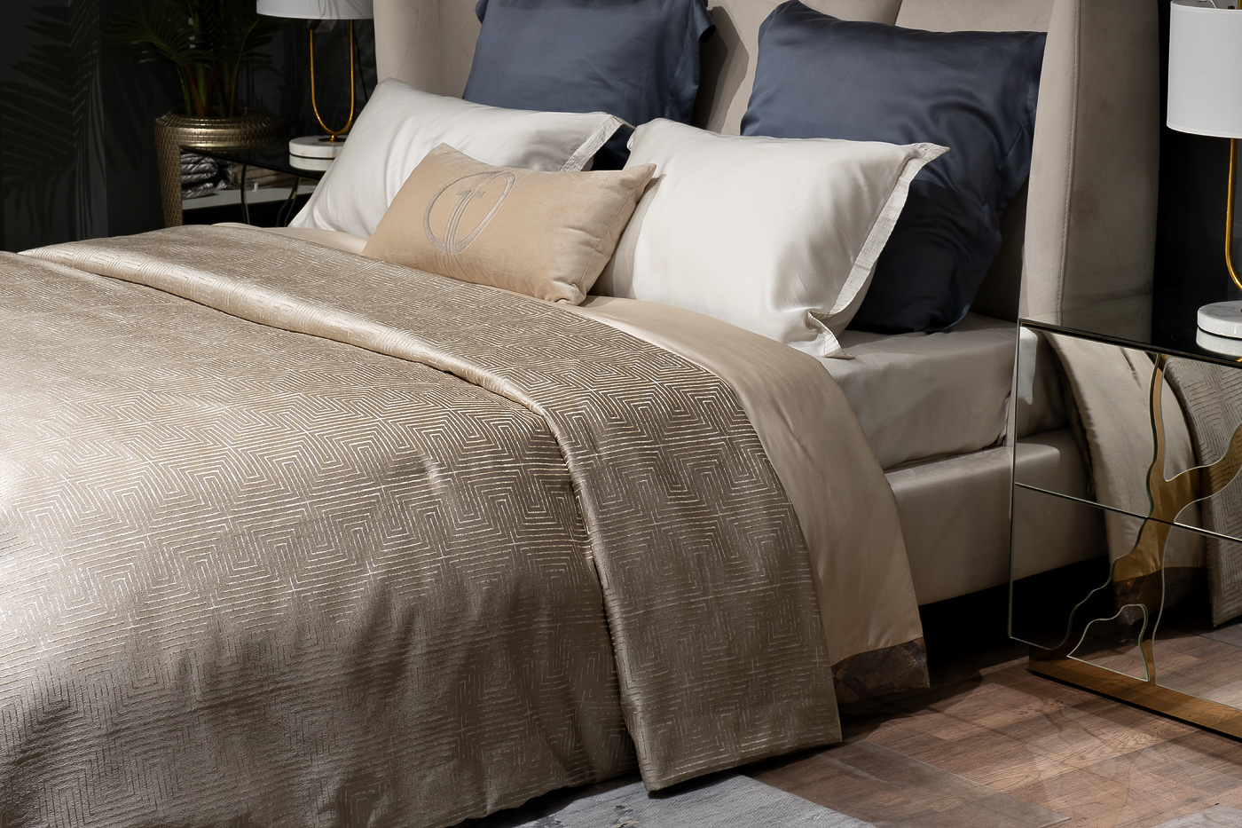 Покрывало бежевое Garda Decor 121GD-12114