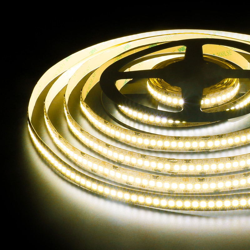 Лента Elektrostandard 2835 24V 240Led 24W IP20 / тёплый белый