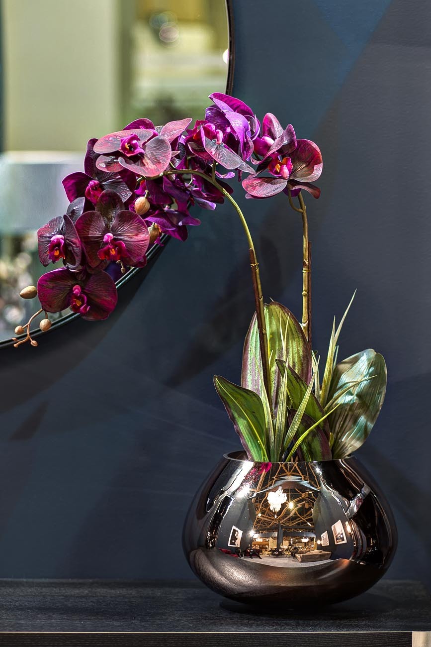 Орхидея бордовая в горшке Garda Decor 29BJ-170-12