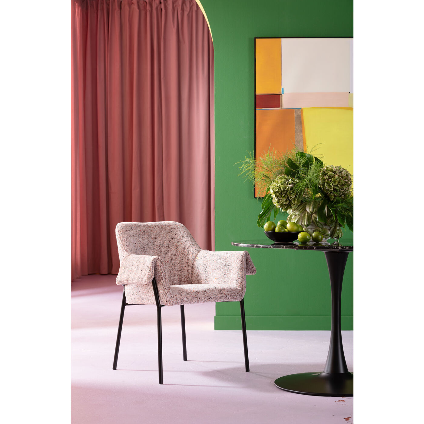 Стул мягкий с подлокотниками KARE Boss 87067