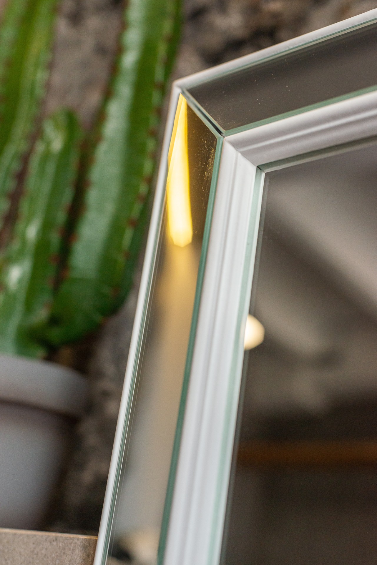 Зеркало BountyHome Mirage White mv435-white