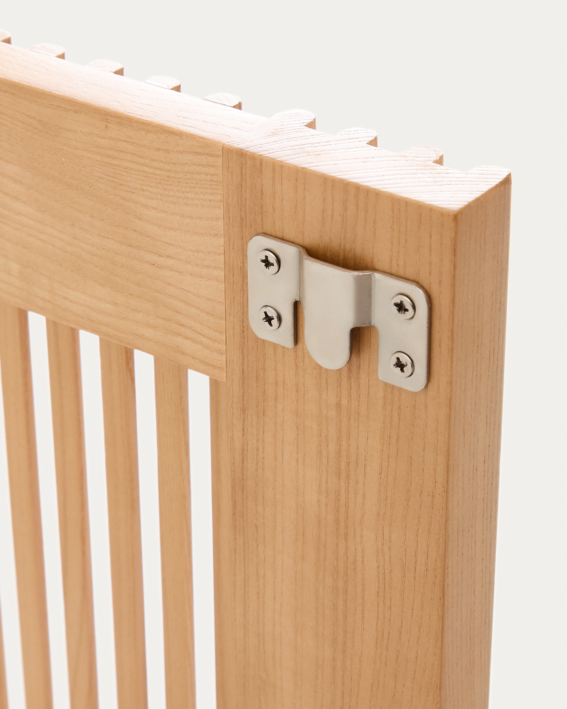 Изголовье кровати Beyla из массива ясеня шириной 180 см La Forma 453075