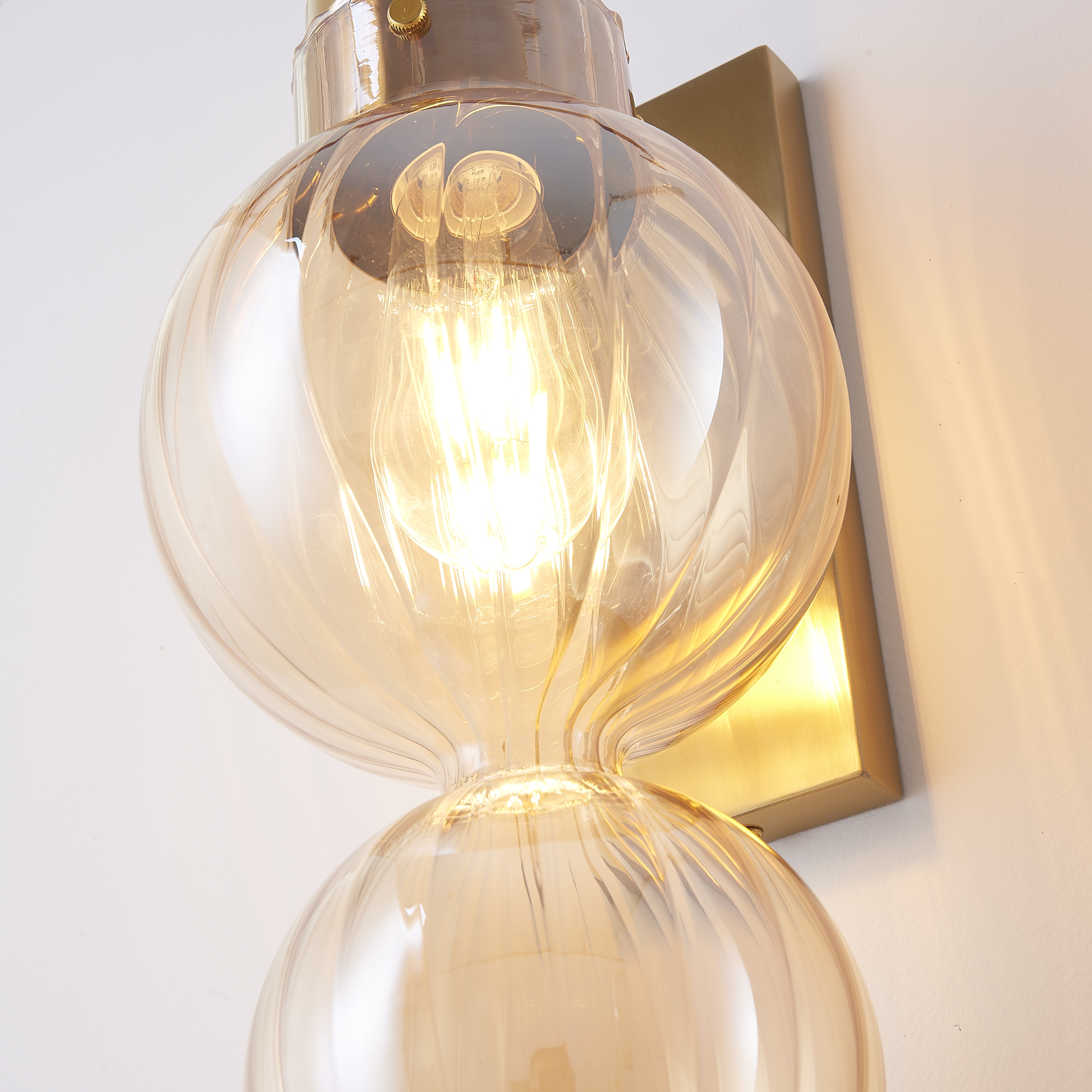 Бра Heathfield Lighting - Medina Wall brass/amber by ImperiumLoft