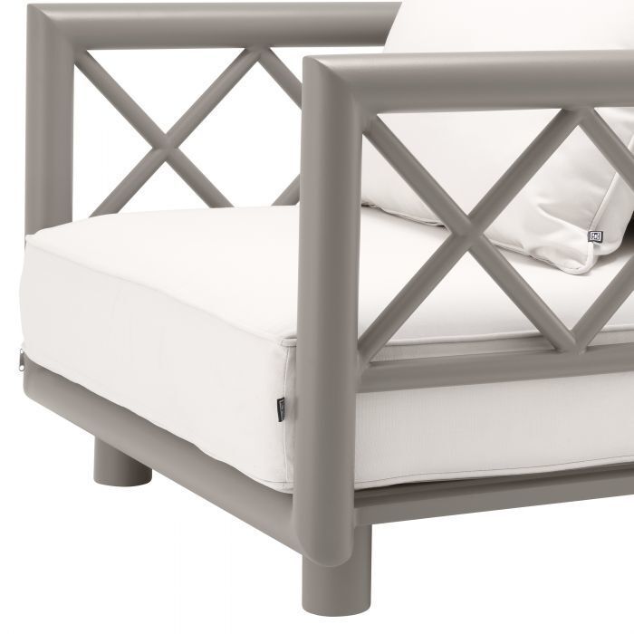 Кресло Eichholtz MANDELIEU 114566