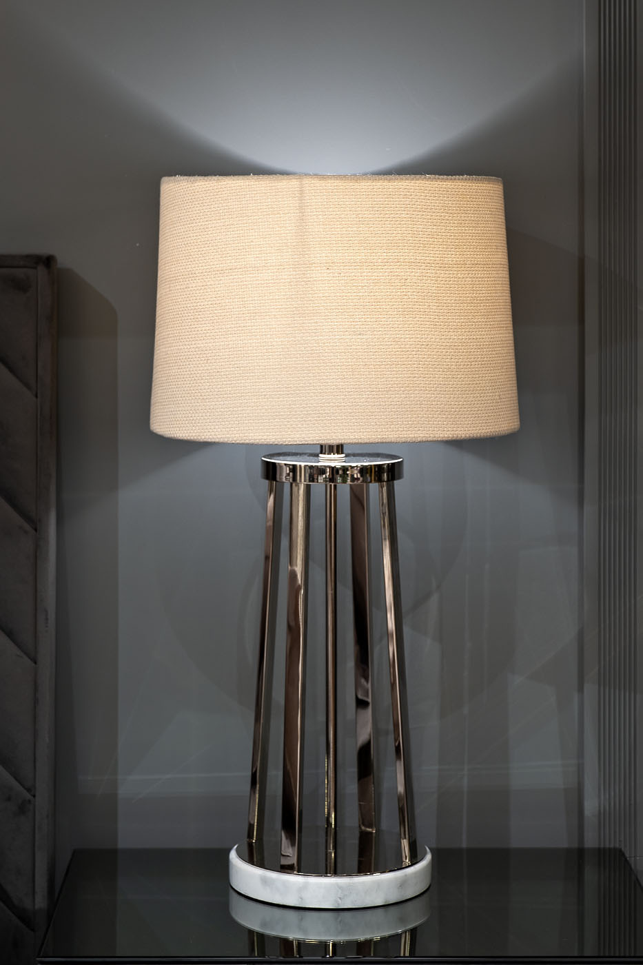 Настольная лампа (бежевый плафон) Garda Decor 22-88917