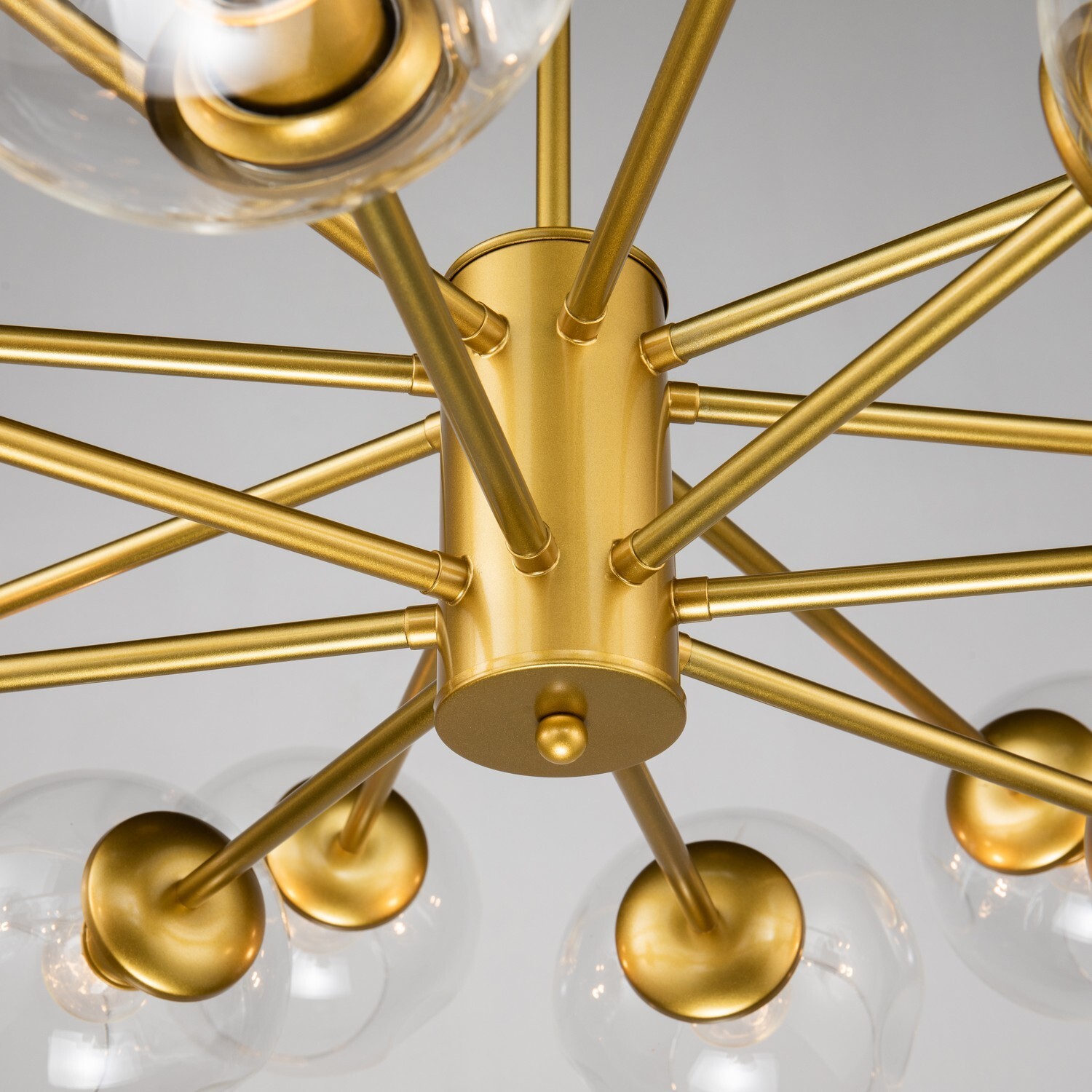 Люстра Favourite 2625-16P