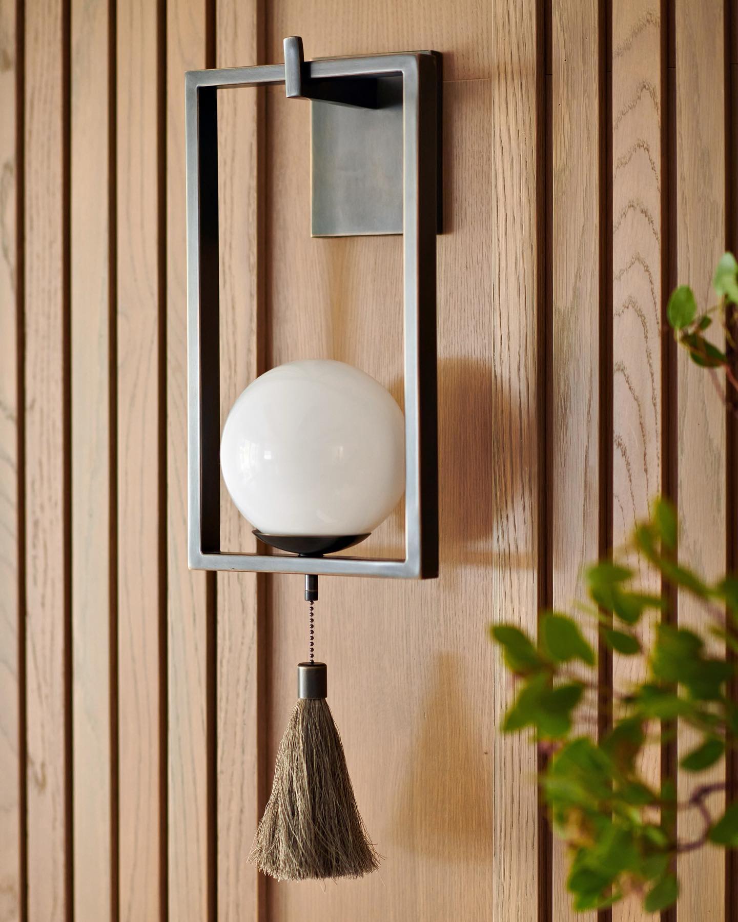 Настенный светильник с кисточкой Келси Louvre Home LSC440325XNP