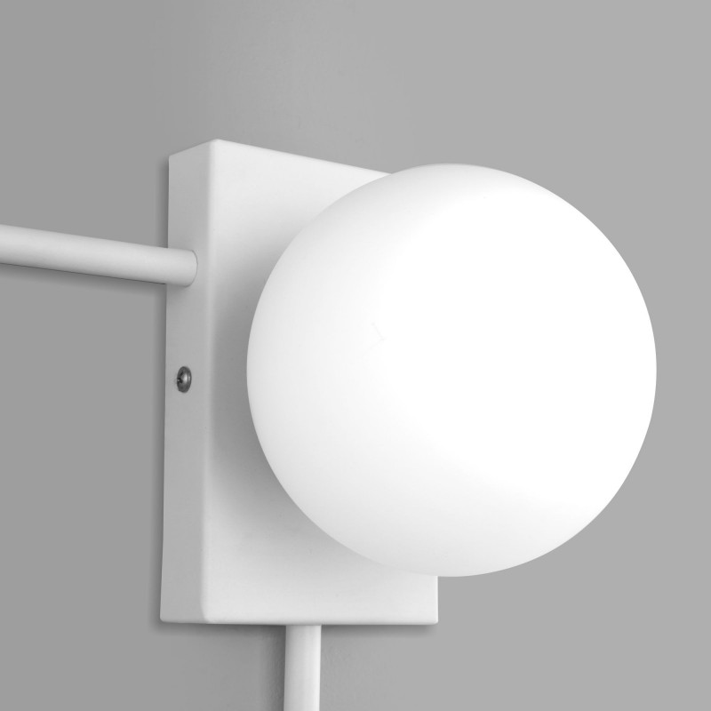 Бра Eurosvet 40034/1 белый