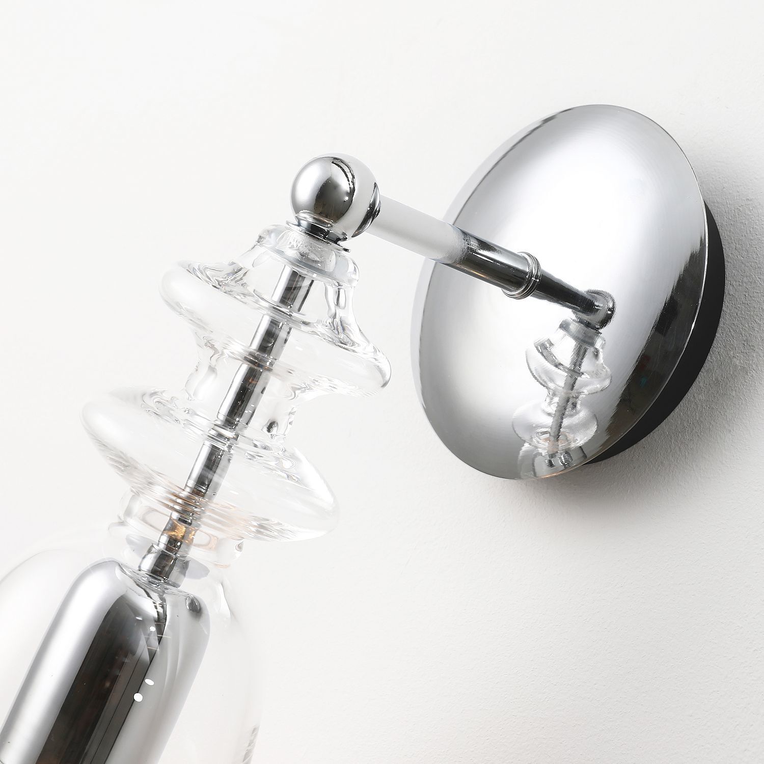 Настенный светильник Favourite 2728-1W