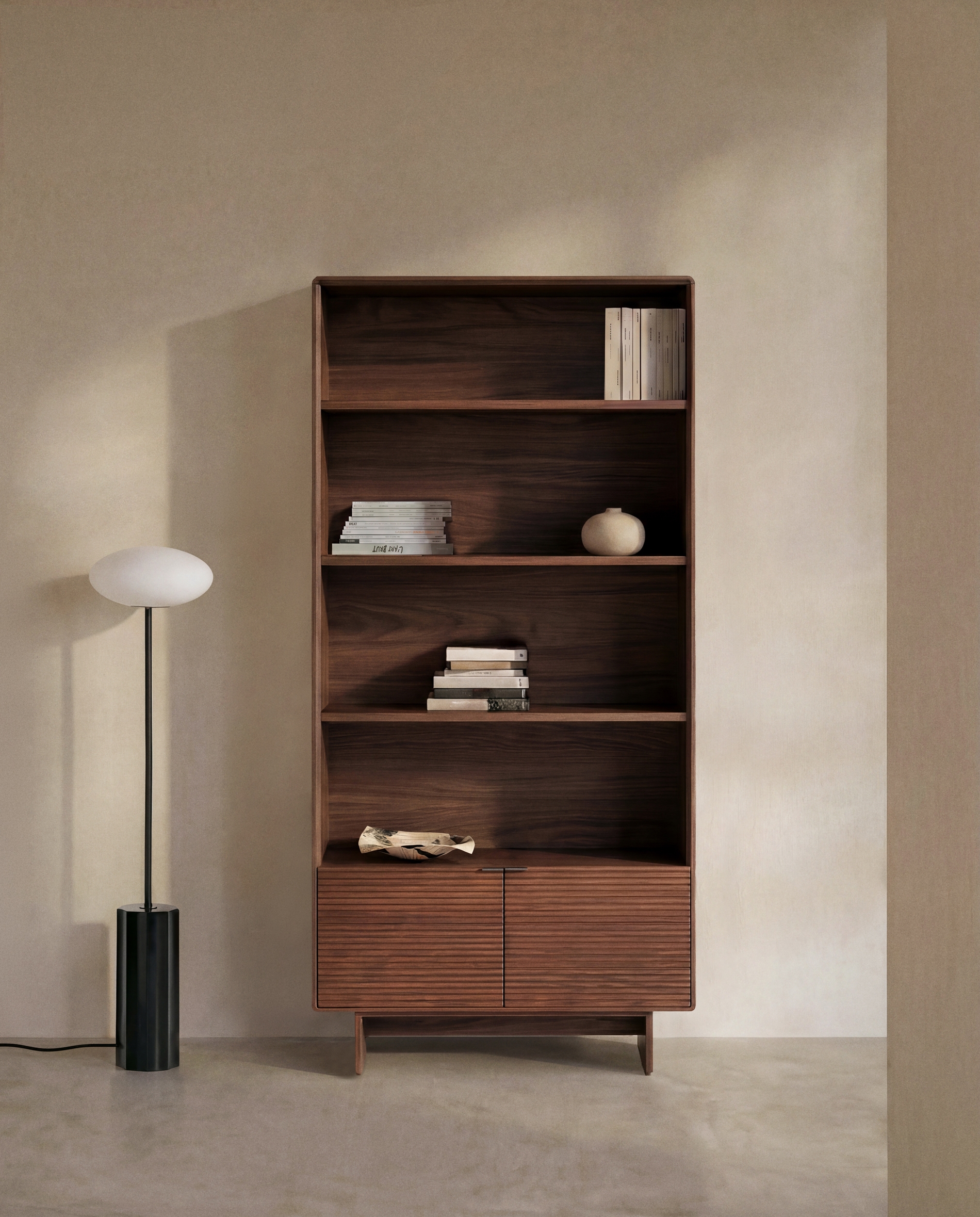 Стеллаж из орехового шпона Norlen 90 x 190 см La Forma 463577