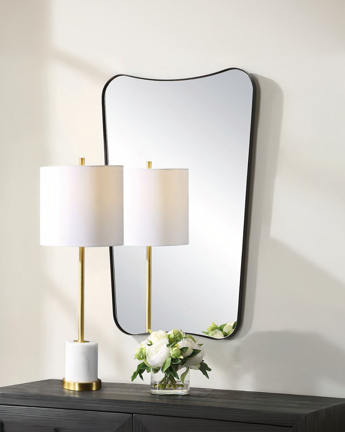 Черное зеркало в раме Кейн Louvre Home DWM140824PND