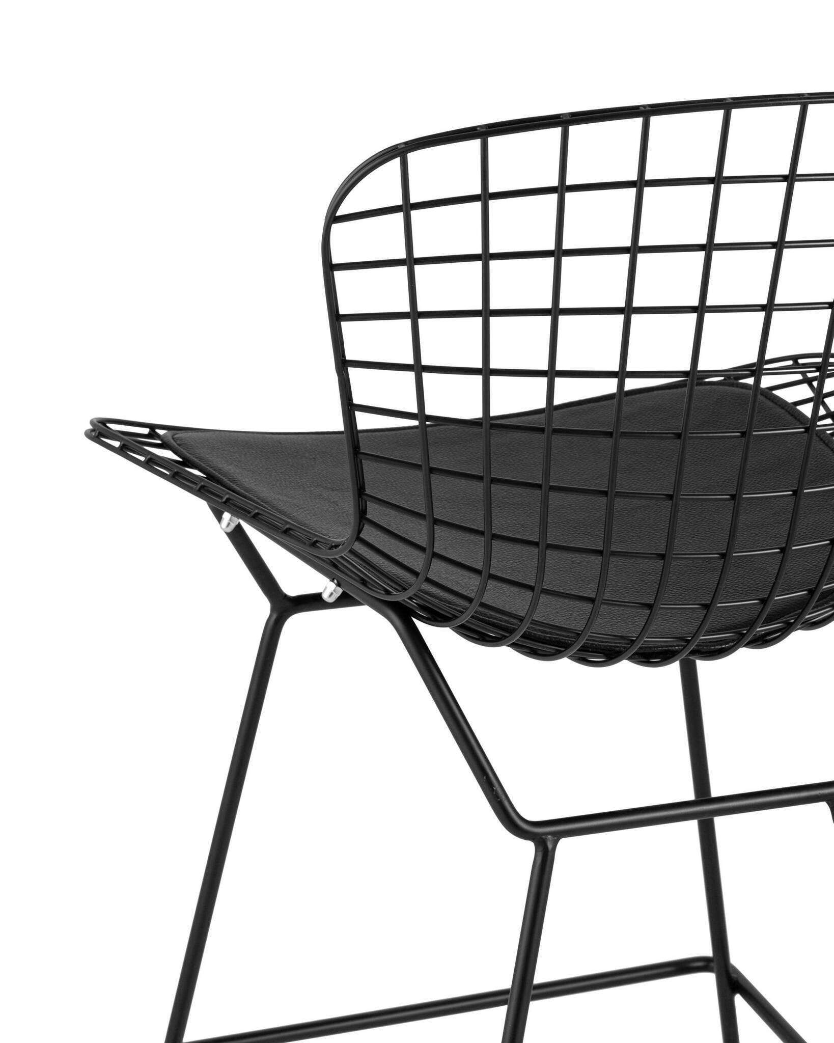 Стул полубарный с низкой спинкой Bertoia черный с черной подушкой Stool Group